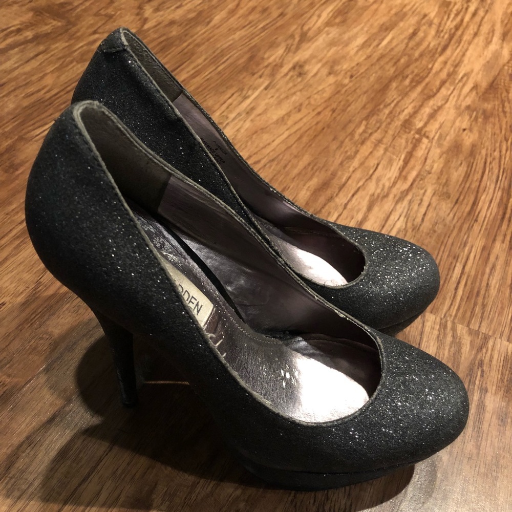 Steve Madden pumps